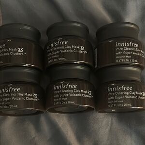 - Innisfree pore clearing clay mask x6